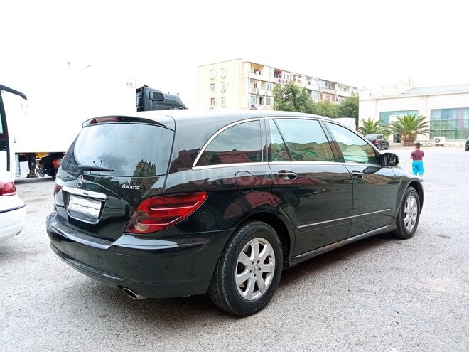 Mercedes R 350 2006, 203,564 km - 0.4 л - Bakı