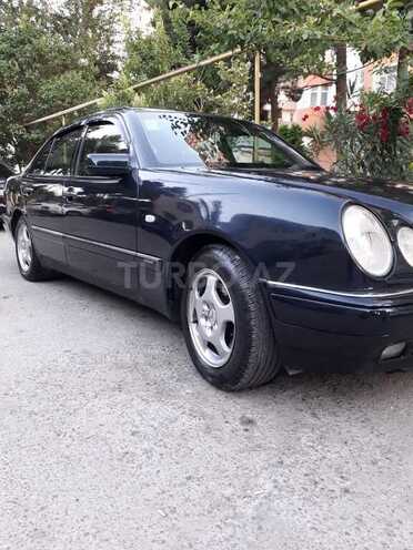 Mercedes E 280 1998, 304,320 km - 2.8 л - Sumqayıt