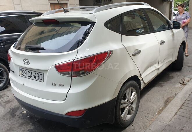 Hyundai ix35 2012, 172,000 km - 2.0 l - Bakı