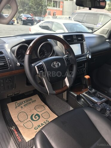 Toyota Prado 2010, 186,167 km - 2.7 l - Bakı