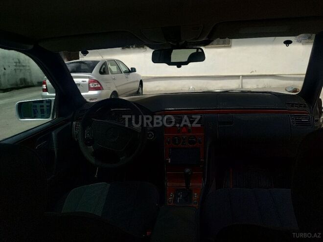 Mercedes E 230 1996, 480,000 km - 2.3 l - Bakı