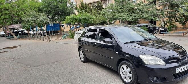 Toyota Corolla 2005, 200,482 km - 1.4 l - Bakı