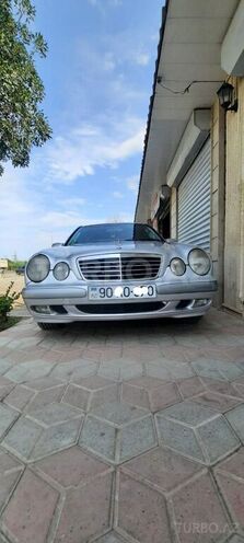 Mercedes E 220 2000, 409,000 km - 2.2 l - Ağcabədi