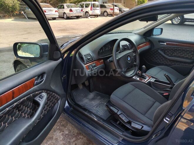 BMW 318 1999, 284,000 km - 1.9 l - Bakı