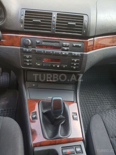 BMW 318 1999, 284,000 km - 1.9 l - Bakı