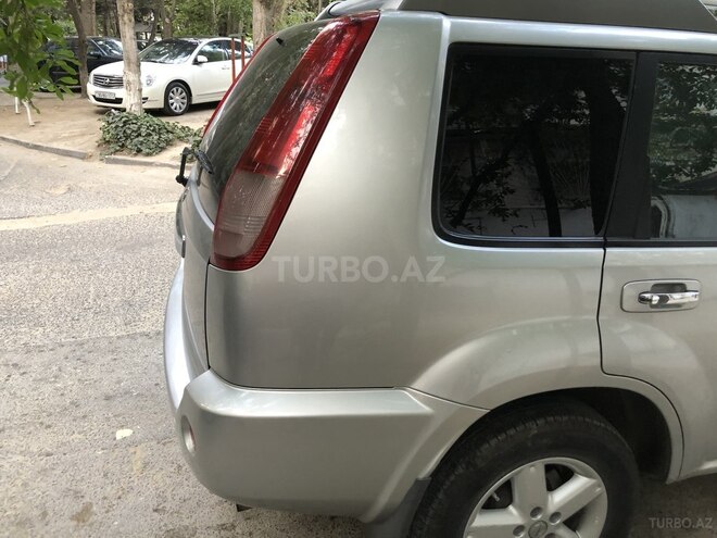 Nissan X-Trail 2004, 200,000 km - 2.0 l - Bakı