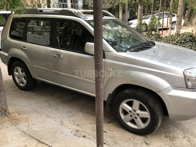 Nissan X-Trail 2004, 200,000 km - 2.0 l - Bakı