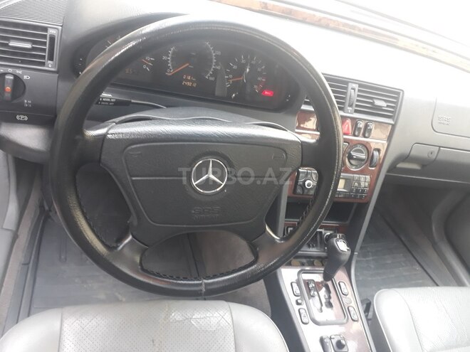 Mercedes C 230 2000, 275,000 km - 2.3 l - Bakı