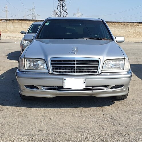 Mercedes C 240 1998, 210,000 km - 2.4 l - Bakı