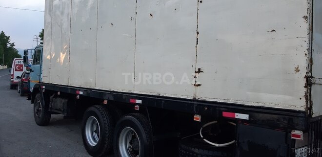 KamAz 53212 1985, 250,000 km - 11.0 l - Qəbələ