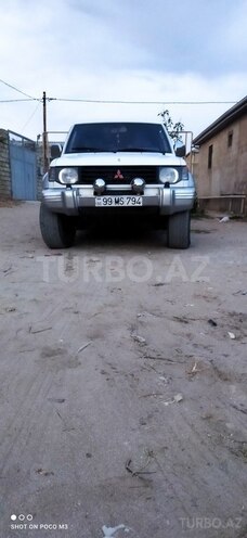Mitsubishi Pajero 1993, 428,200 km - 2.5 л - Bakı