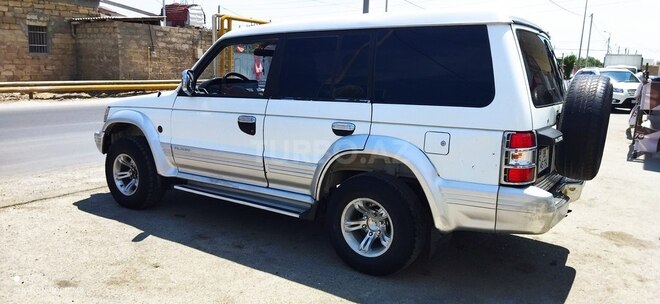 Mitsubishi Pajero 1993, 428,200 km - 2.5 л - Bakı