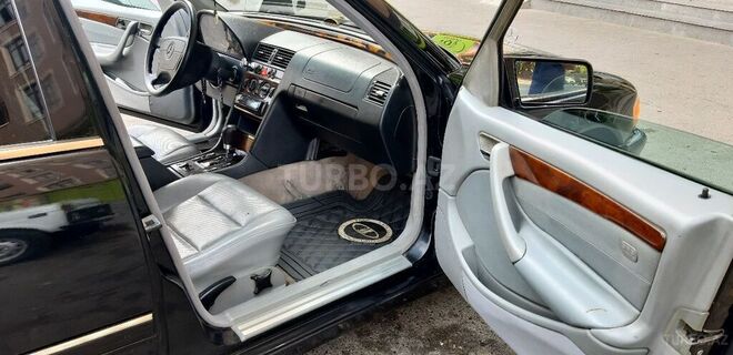 Mercedes C 230 1999, 230,000 km - 2.3 l - Bakı