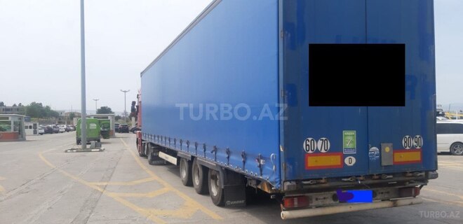 Iveco  2011, 830,000 km - 12.0 l - Bakı