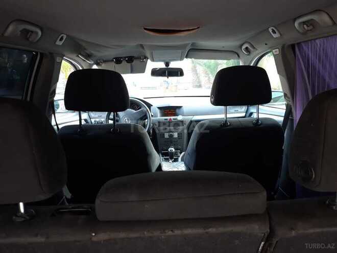 Opel Astra 2005, 270,000 km - 1.7 l - Bakı