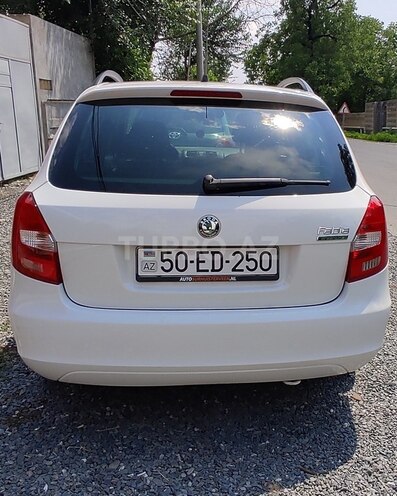 Skoda Fabia 2010, 109,000 km - 1.2 l - Bakı