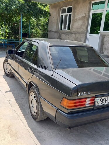 Mercedes 190 1991, 123,652 km - 1.8 l - Sumqayıt