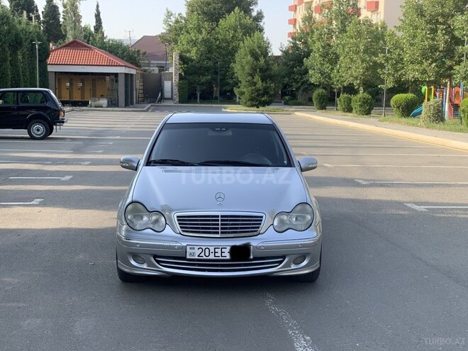 Mercedes C 200 2000, 290,200 km - 2.0 l - Gəncə