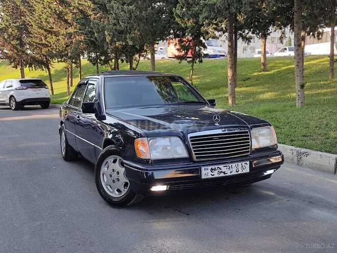 Mercedes E 220 1995, 205,000 km - 2.2 л - Bakı