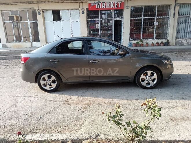 Kia Cerato 2009, 186,000 km - 1.6 л - Bakı