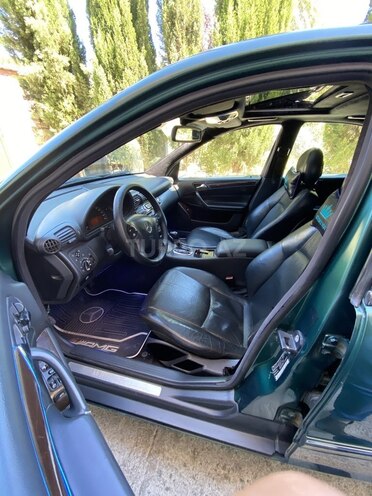 Mercedes C 240 2001, 244,000 km - 2.6 l - Lənkəran