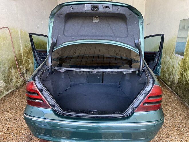 Mercedes C 240 2001, 244,000 km - 2.6 l - Lənkəran