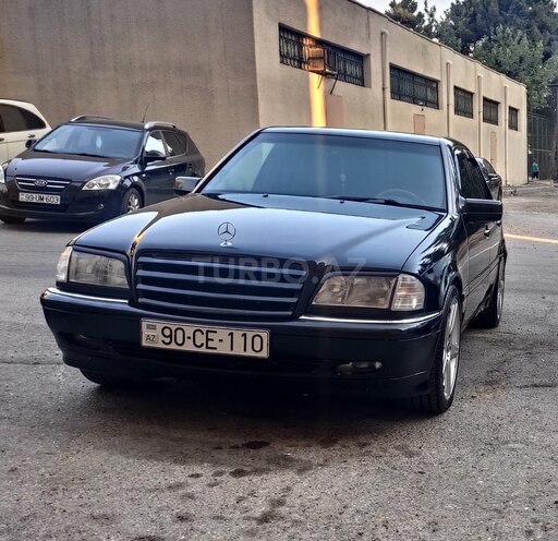 Mercedes C 230 1999, 259,500 km - 2.3 l - Bakı