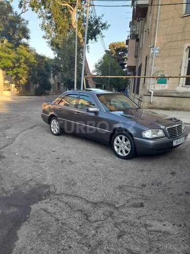 Mercedes C 220 1996, 356,500 km - 2.2 l - Bakı