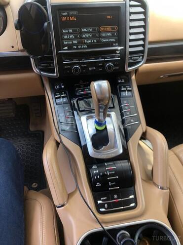 Porsche Cayenne 2013, 130,000 km - 3.6 l - Bakı