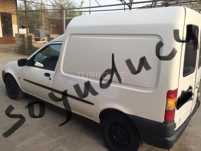 Ford Courier 1998, 63,000 km - 1.3 л - Salyan
