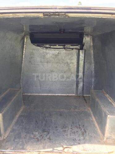 Ford Courier 1998, 63,000 km - 1.3 л - Salyan