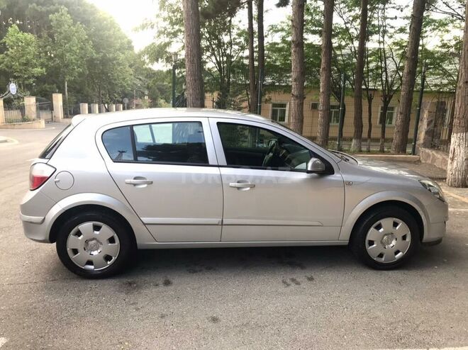 Opel Astra 2004, 222,000 km - 1.4 l - Bakı