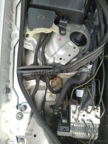 Mercedes E 220 2002, 390,000 km - 2.2 l - Gəncə