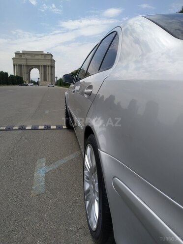 Mercedes E 220 2002, 390,000 km - 2.2 l - Gəncə