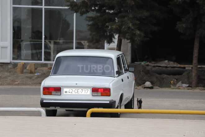 LADA (VAZ) 2107 2005, 100,000 km - 1.6 л - Astara