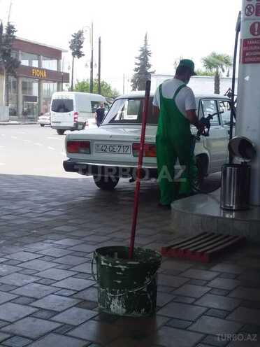 LADA (VAZ) 2107 2005, 100,000 km - 1.6 л - Astara