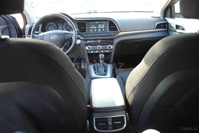 Hyundai Elantra 2020, 28,000 km - 2.0 l - Bakı