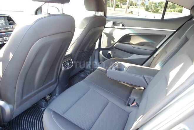 Hyundai Elantra 2020, 28,000 km - 2.0 l - Bakı