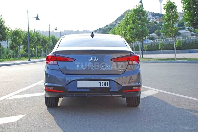 Hyundai Elantra 2020, 28,000 km - 2.0 l - Bakı