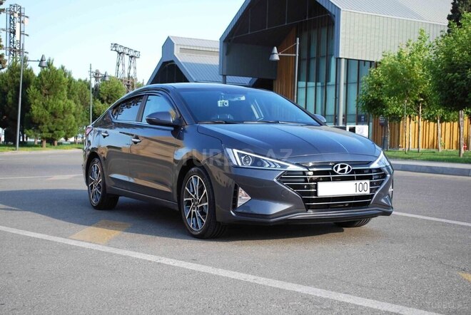 Hyundai Elantra 2020, 28,000 km - 2.0 l - Bakı