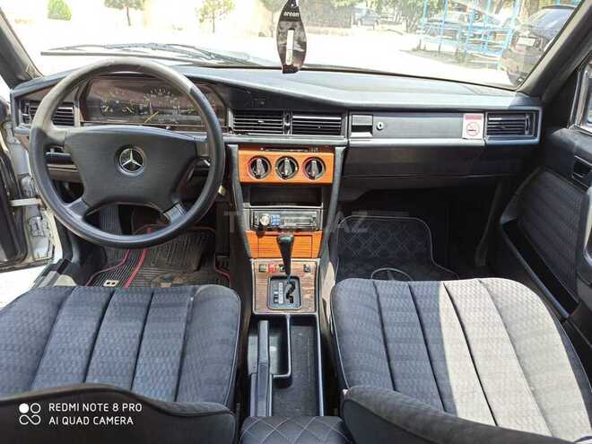 Mercedes 190 1992, 270,000 km - 2.0 l - Bakı