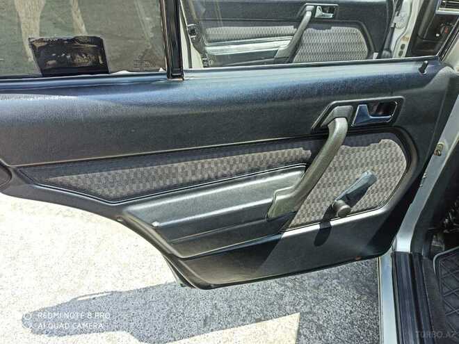 Mercedes 190 1992, 270,000 km - 2.0 l - Bakı