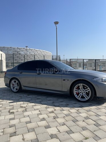 BMW 528 2012, 127,000 km - 2.0 л - Bakı