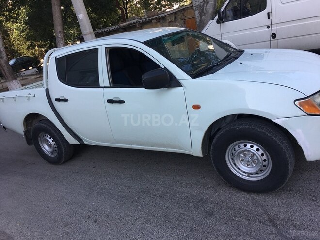 Mitsubishi L200 2007, 299,041 km - 2.5 l - Bakı