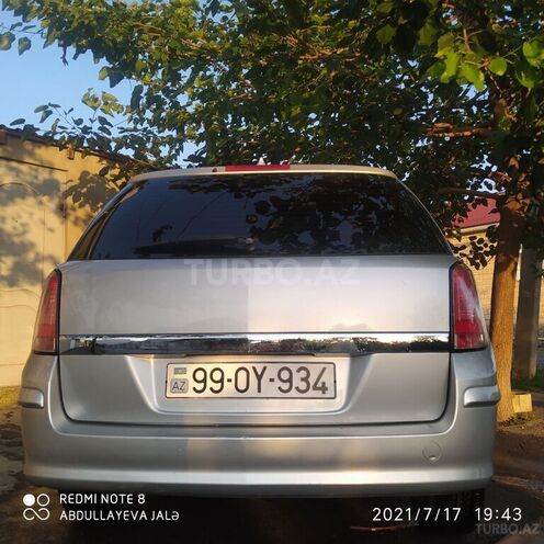 Opel Astra 2006, 188,000 km - 1.3 л - Qax