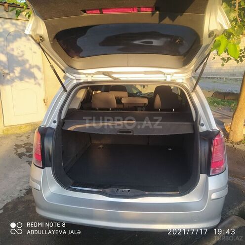 Opel Astra 2006, 188,000 km - 1.3 л - Qax