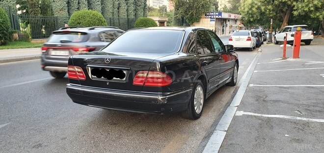 Mercedes E 280 1999, 340,000 km - 2.8 l - Bakı
