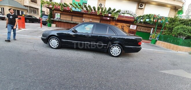Mercedes E 280 1999, 340,000 km - 2.8 l - Bakı
