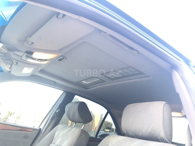 Mercedes E 220 2000, 345,678 km - 2.2 l - Bakı