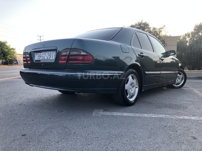 Mercedes E 220 2000, 345,678 km - 2.2 l - Bakı